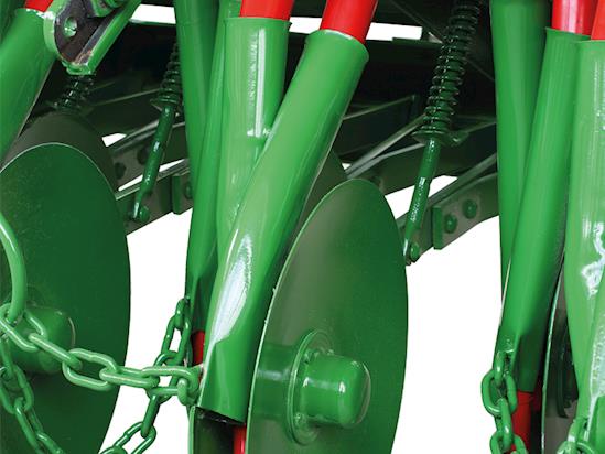 Double-Piped Seeding System Which Increases Productivity