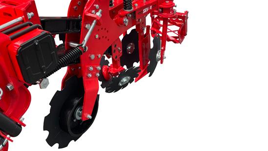 ROW UNIT GUIDING DISCS
