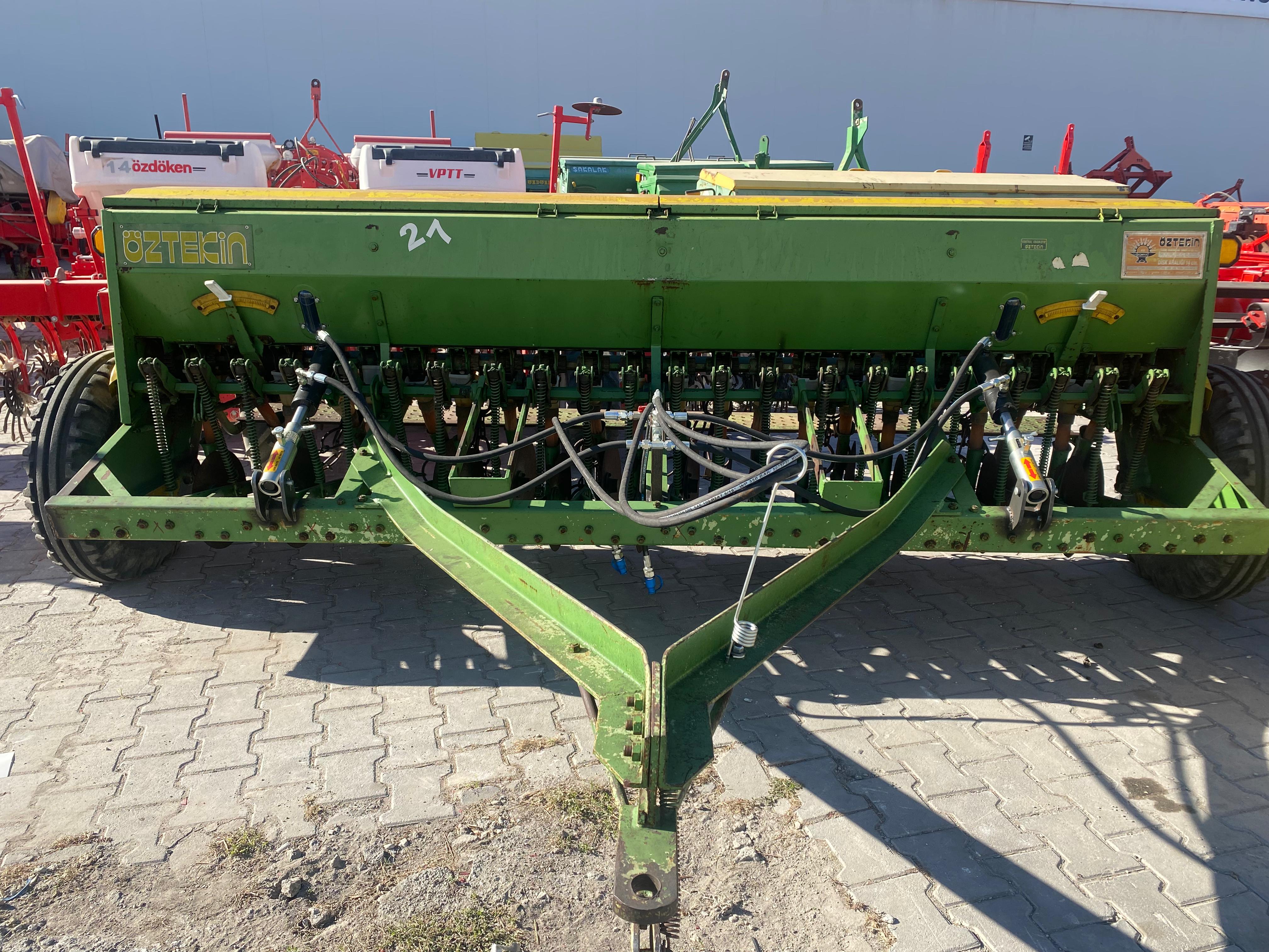 &Ouml;ZTEKİN 22 Lİ PİSTONLU EKİM MİBZERİ