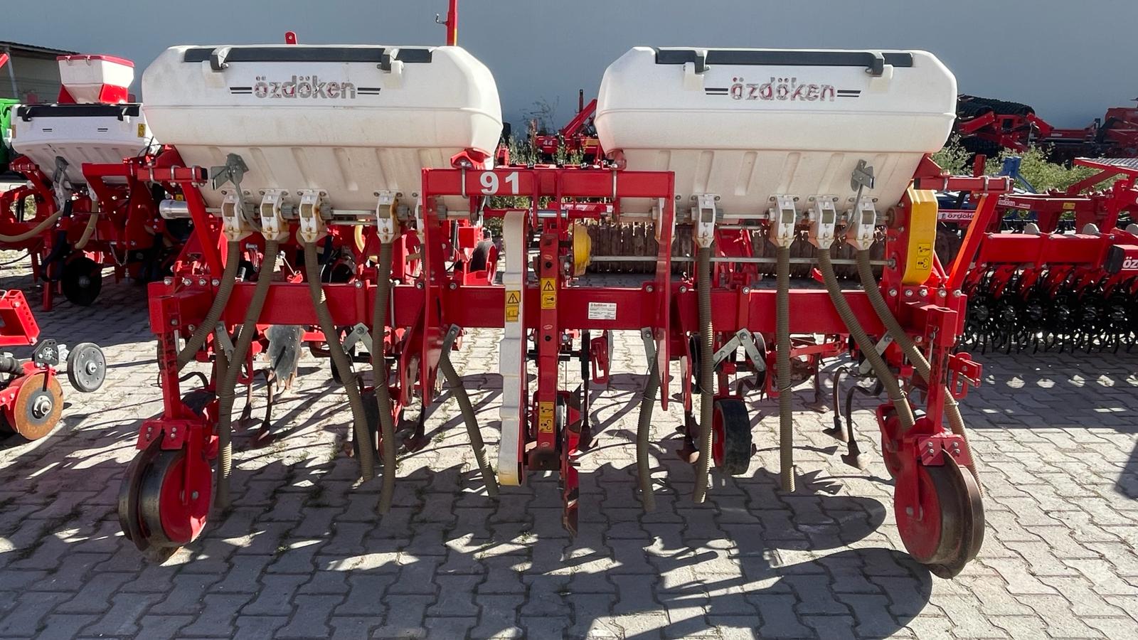 &Ouml;ZD&Ouml;KEN 5'Lİ 70 CM ARA G&Uuml;BRELİ YAYLI &Ccedil;APA MAKİNESİ