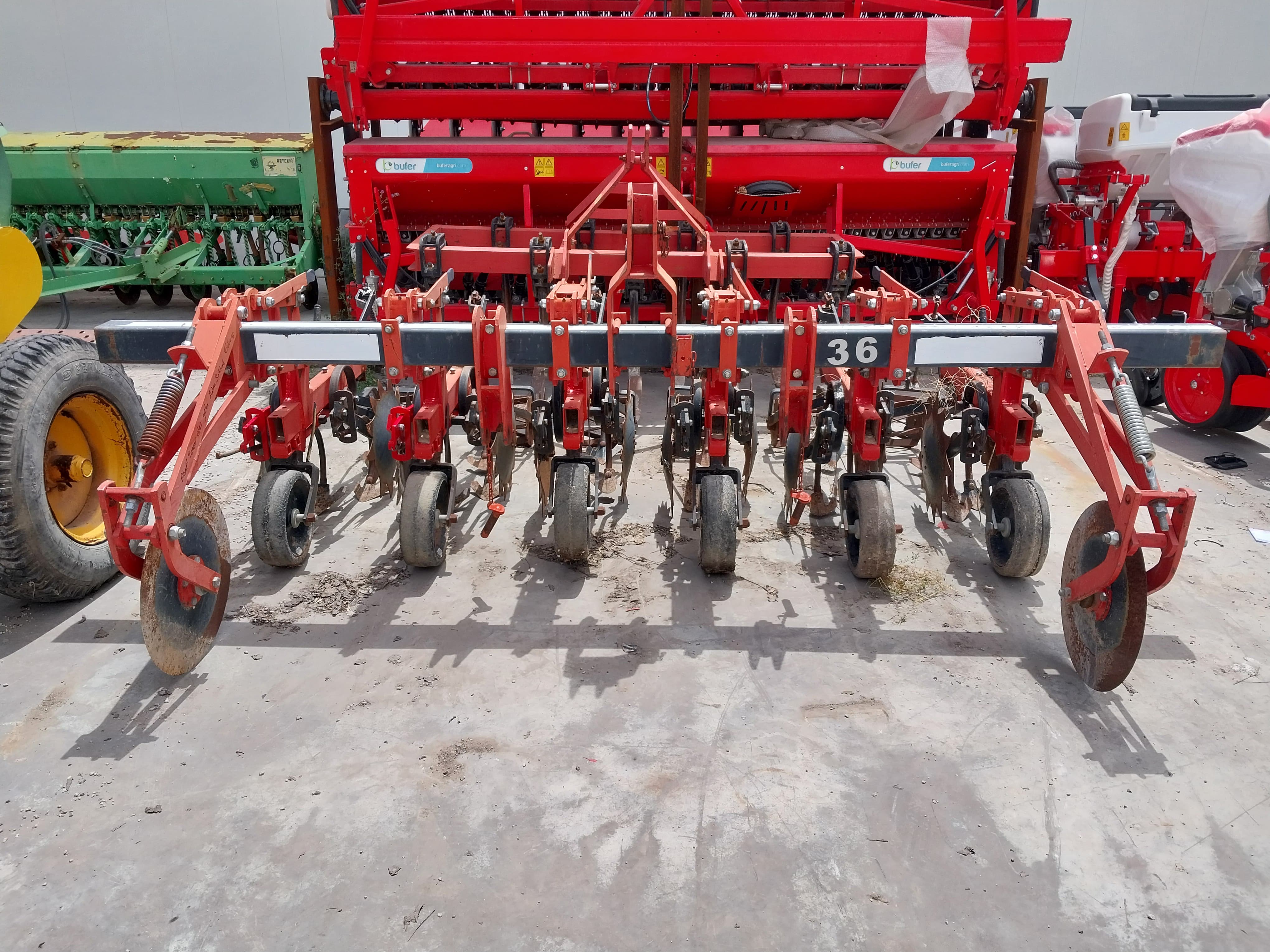 &Ouml;ZDUMAN 6LI 4 TAM 2 YARIM YAYLI &Ccedil;APA MAKİNASI