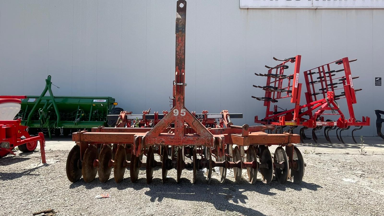 &Ouml;ZD&Ouml;KEN 32'Lİ IZGARA DİSKAROW